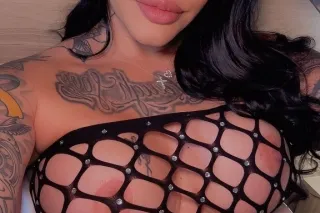 I'm back baby!! A Few Days onl... - Image 2