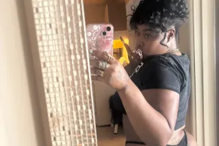 in town for one night only 🌃Se... - Image 3