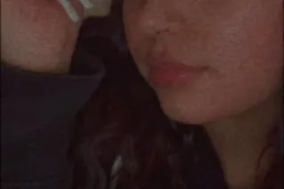 sexy latina lookinf for some f... - Image 3