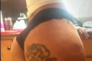 only in town for the nite... -... - Image 2