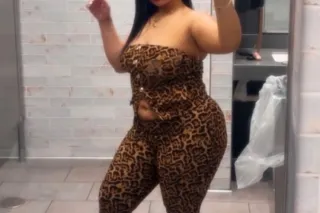 new in town - 24 - Image 3