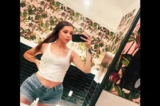 ❗-𝘼𝙑𝘼𝙄𝙇𝙄𝘽𝙇𝙀❗ 💕✨ THICK N JUICY✨... - Image 2