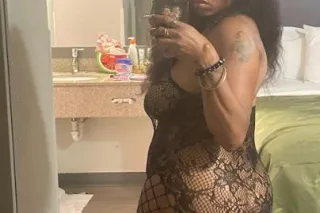 😘Chocolate girl. Travelings he... - Image 1