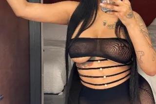 Last Night💋🎬 - 26 - Image 1