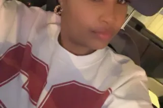 Catch me while you can 😘 OUTS ... - Image 1